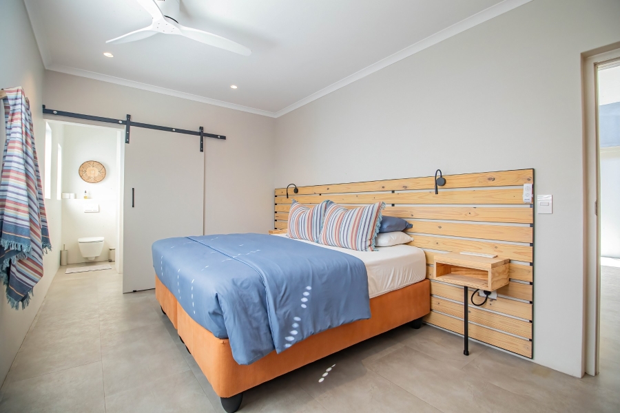 6 Bedroom Property for Sale in Seaside Longships Western Cape
